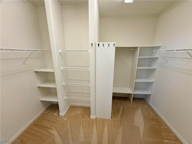 Building Photo - 364 Moon Aura Ave