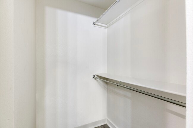 Building Photo - 21155 Gosling Rd