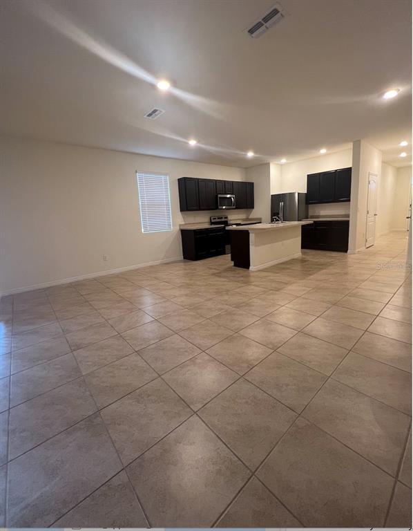 Building Photo - 1296 Yellow Finch Dr