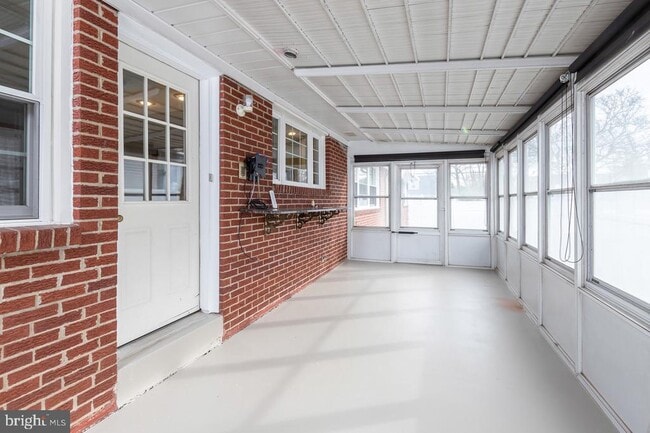 Building Photo - 901 Pennsylvania Ave