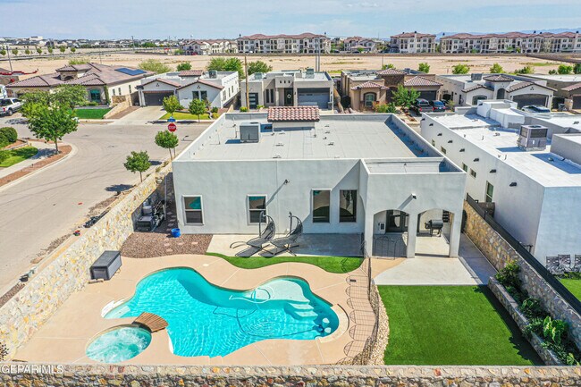 Building Photo - 12315 Houghton Springs Dr