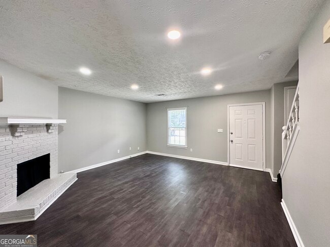 Building Photo - 292 Timber Creek Ln SW