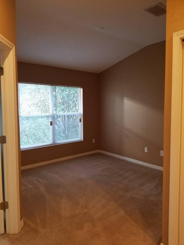 Building Photo - 170 Sawtooth Dr