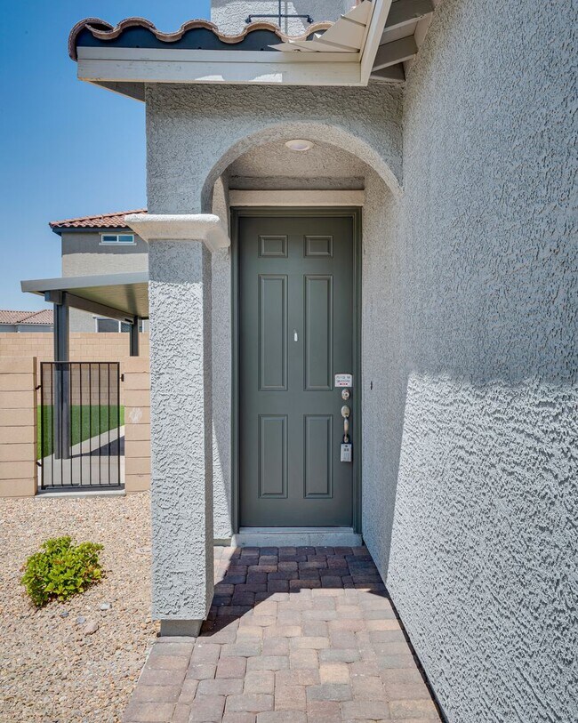 Building Photo - 6953 Antequera ST
