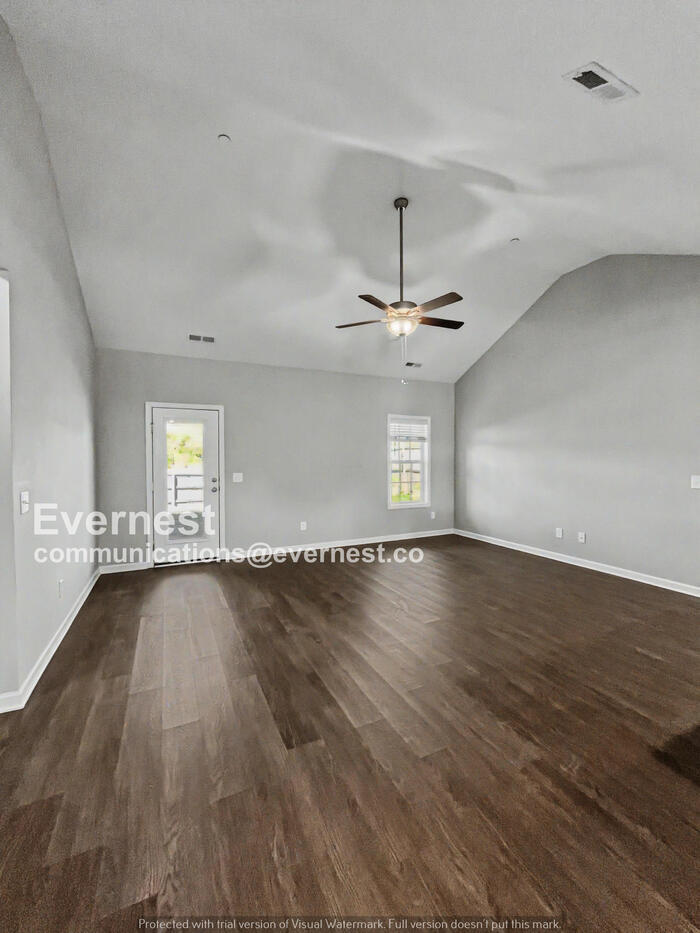 Building Photo - 1111 Prospect Ct