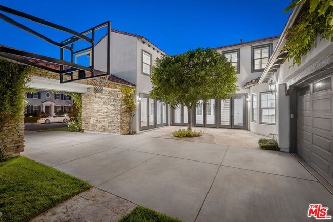 Building Photo - 4110 Prado De Los Zorros