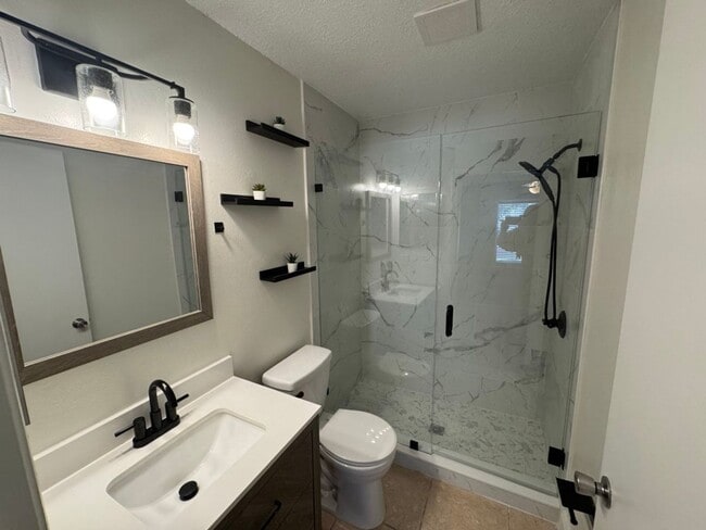 Building Photo - 3166 S Semoran Blvd