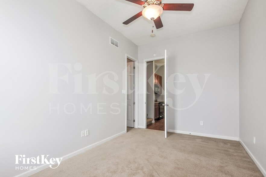 Building Photo - 3455 Hiram St