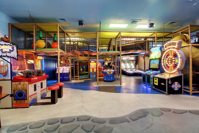 Building Photo - 3306 Calabria Ave