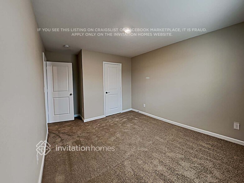Building Photo - 469 Samara Ct