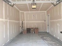 Building Photo - 131 Lilywood Ct