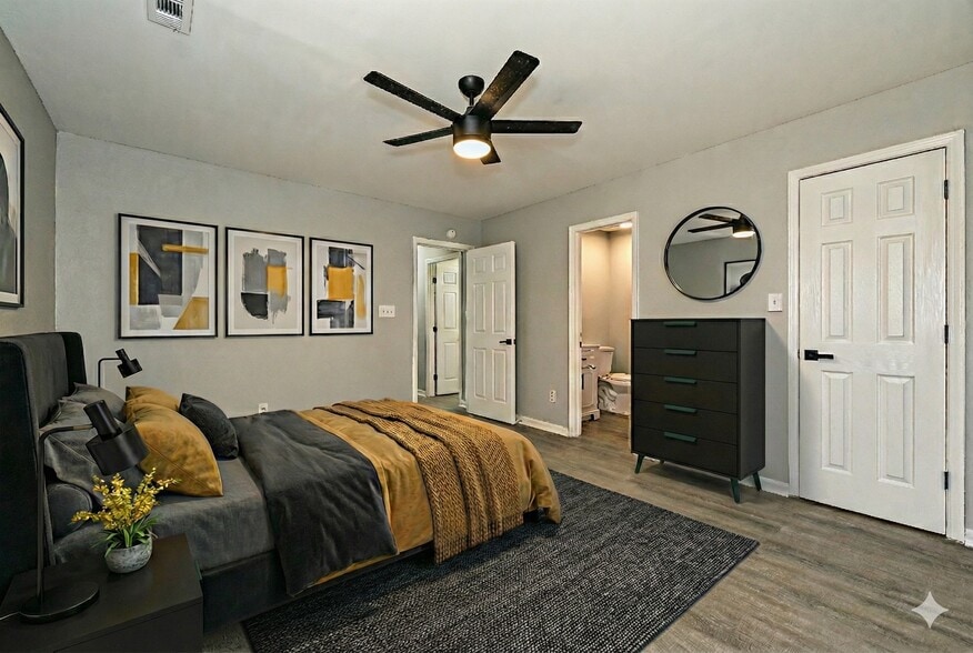 Building Photo - 6455 Tivoli Ct