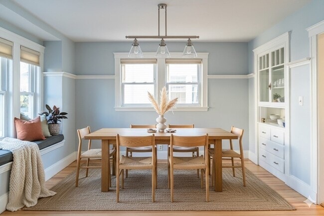 Building Photo - 15 Pembroke St