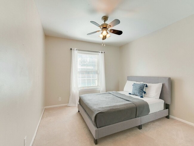 Building Photo - Check out this amazingly located 3 bed/2 b...