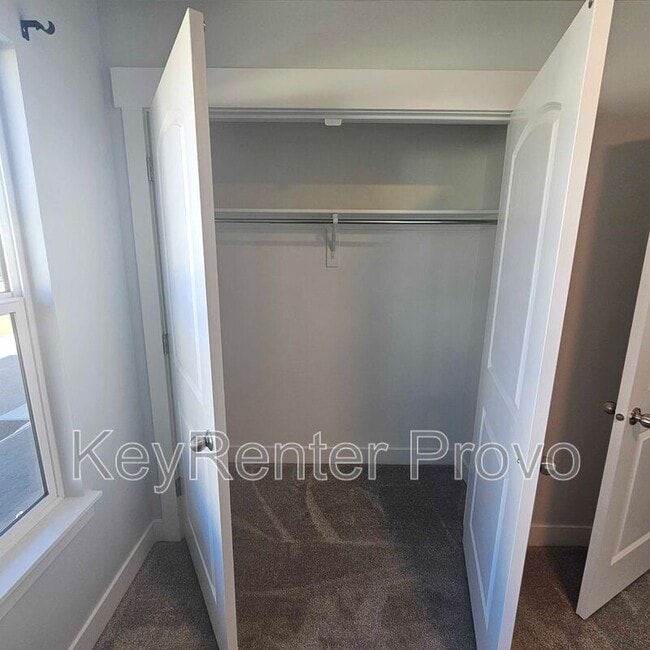 Building Photo - 1297 Dawes Wy