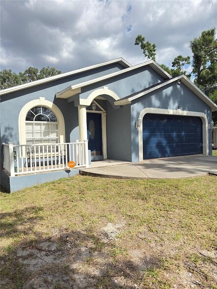 Building Photo - 6303 Little River Dr