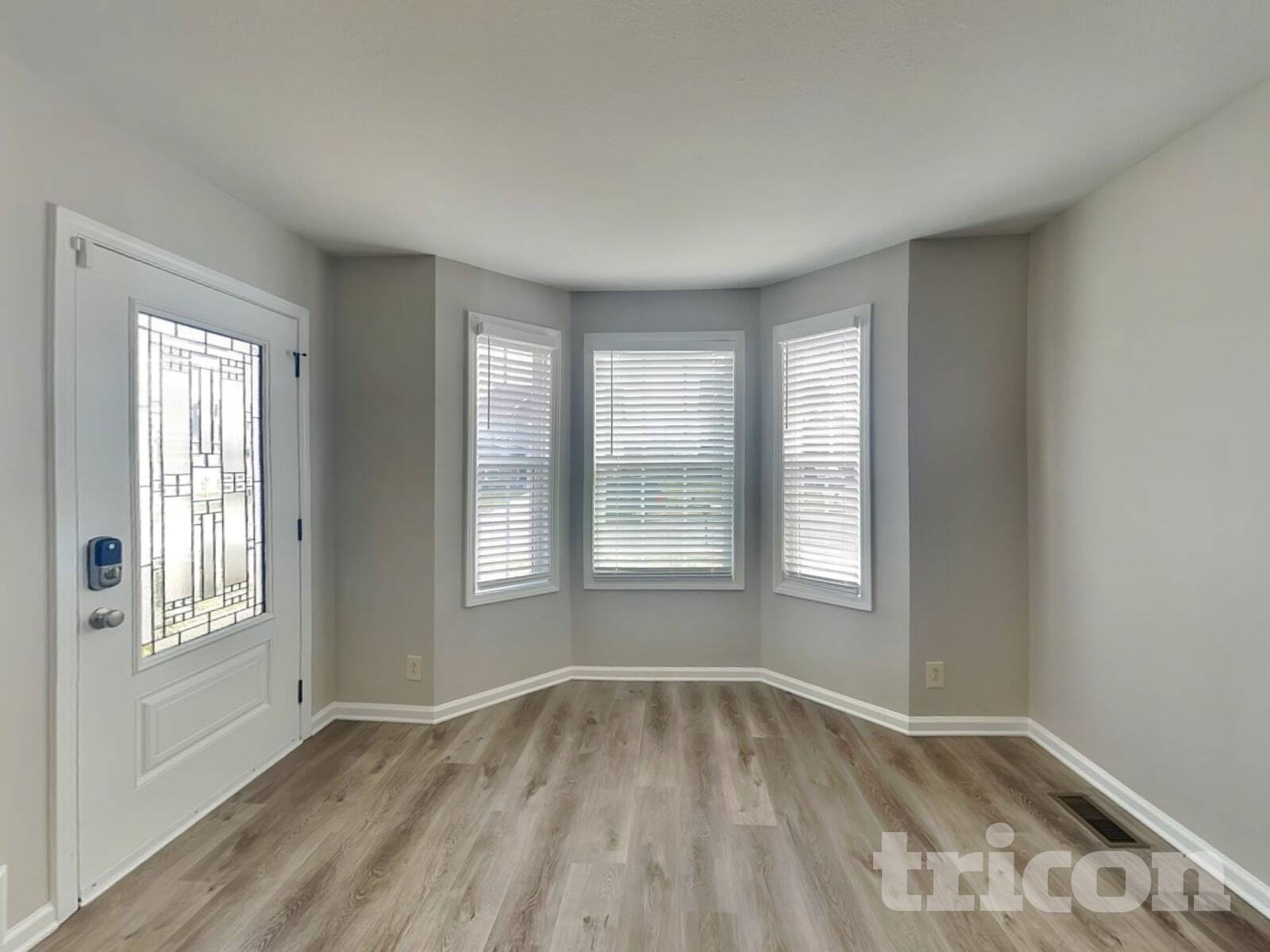 Building Photo - 1033 Dwight Eisenhower Way