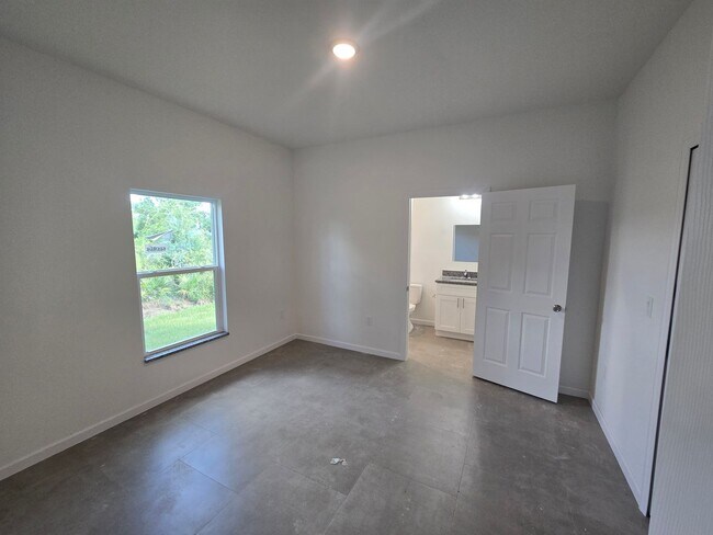 Building Photo - BRAND NEW 2/2/1 -SW LEHIGH ACRES