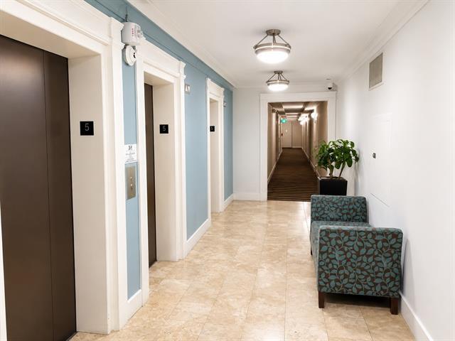Building Photo - 3883 Turtle Creek Blvd