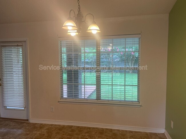 Building Photo - 6940 Hardwood Ct