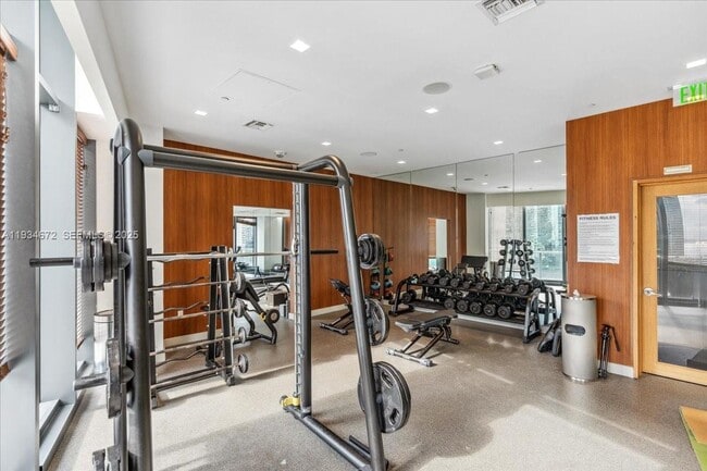 Building Photo - 1300 S Miami Ave