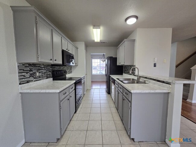 Building Photo - 4407 Paintbrush Dr