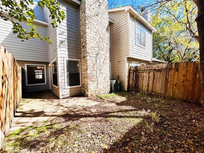 Building Photo - 8906 Schick Rd