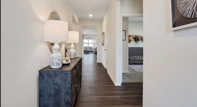 Building Photo - 4 Bdrm 2 Bath  in Millington