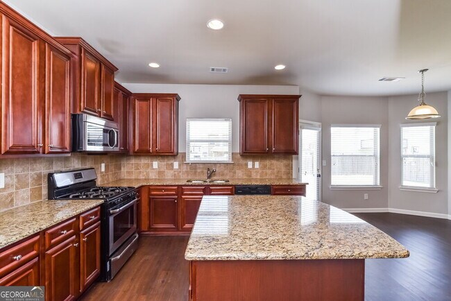 Building Photo - 304 Brittney Cove