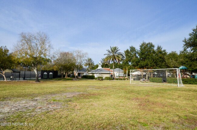 Building Photo - 11712 Blackstone River Dr