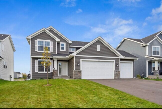 Building Photo - 11351 83rd St NE