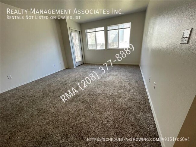 Building Photo - 6727 W Overland Rd