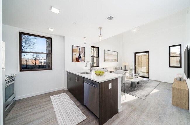 Primary Photo - 201 Cornelison Ave