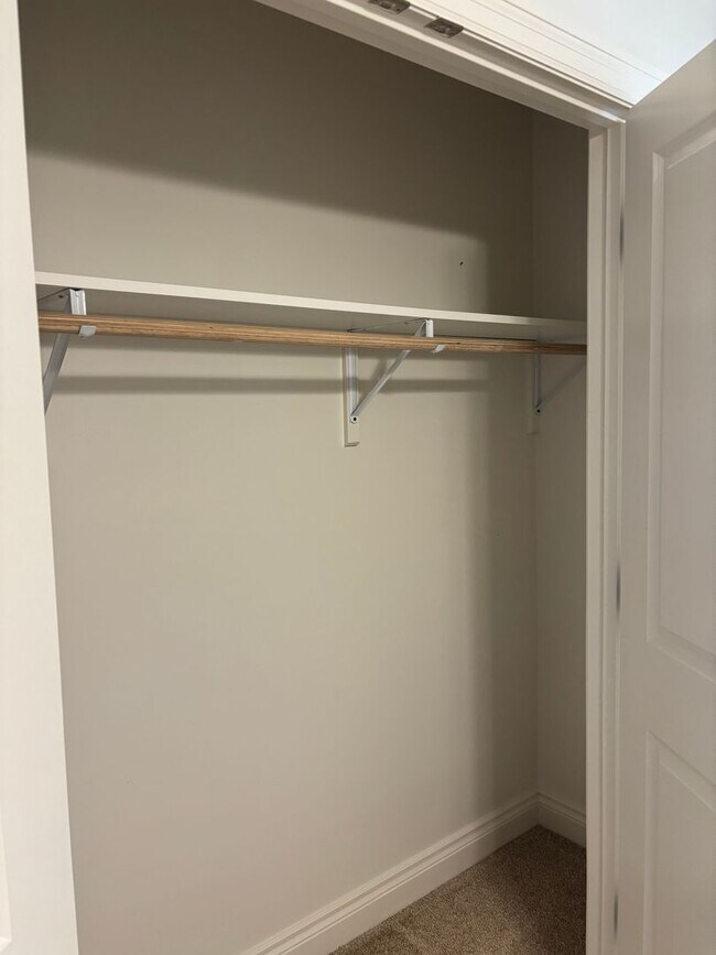 Building Photo - 14 3rd Ave