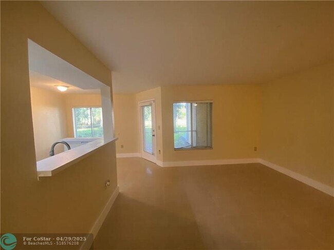 Building Photo - 2485 NW 33rd St