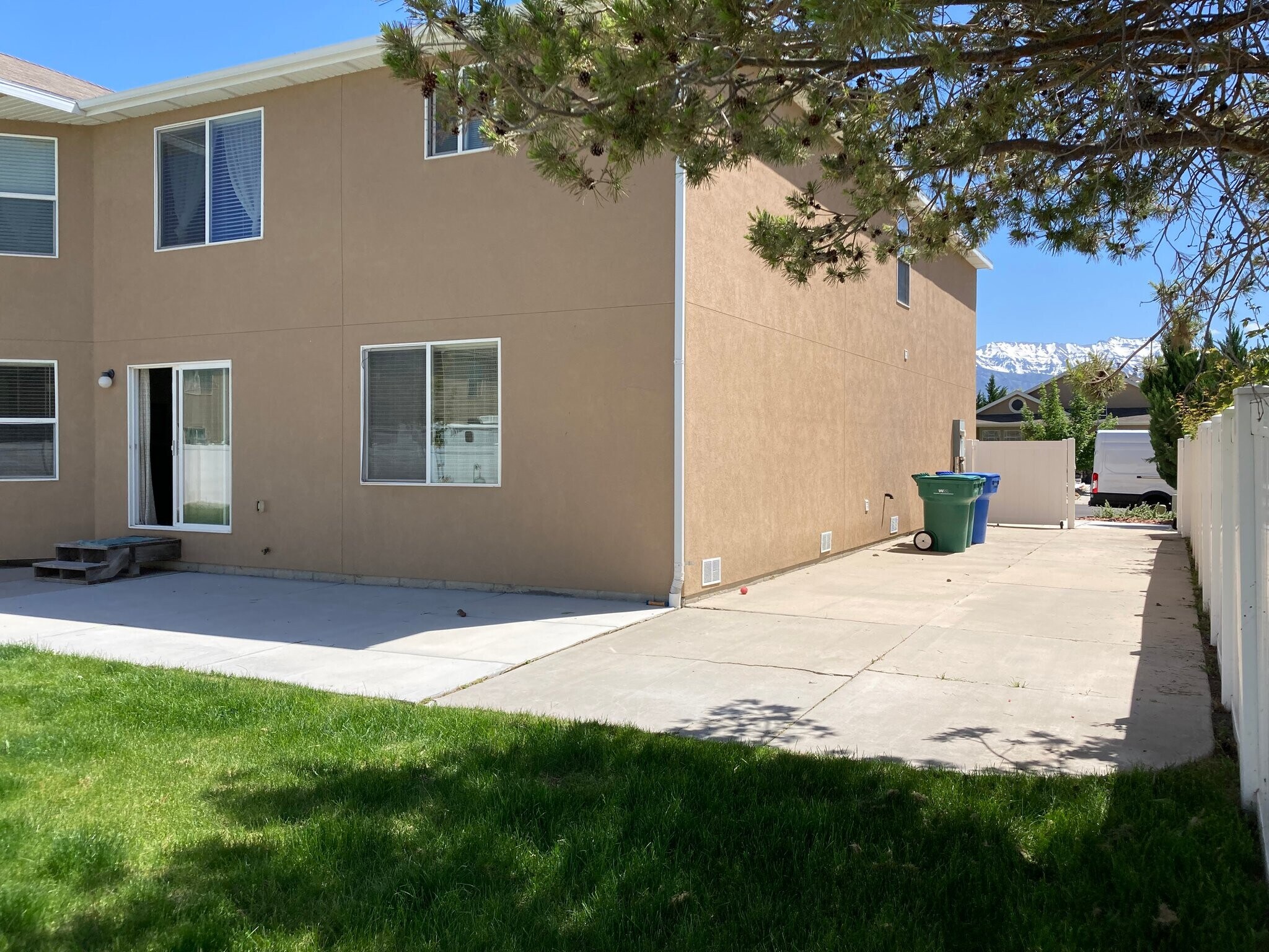 Building Photo - 458 S 2970 W