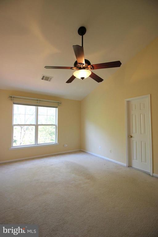 Building Photo - 21475 Welby Terrace