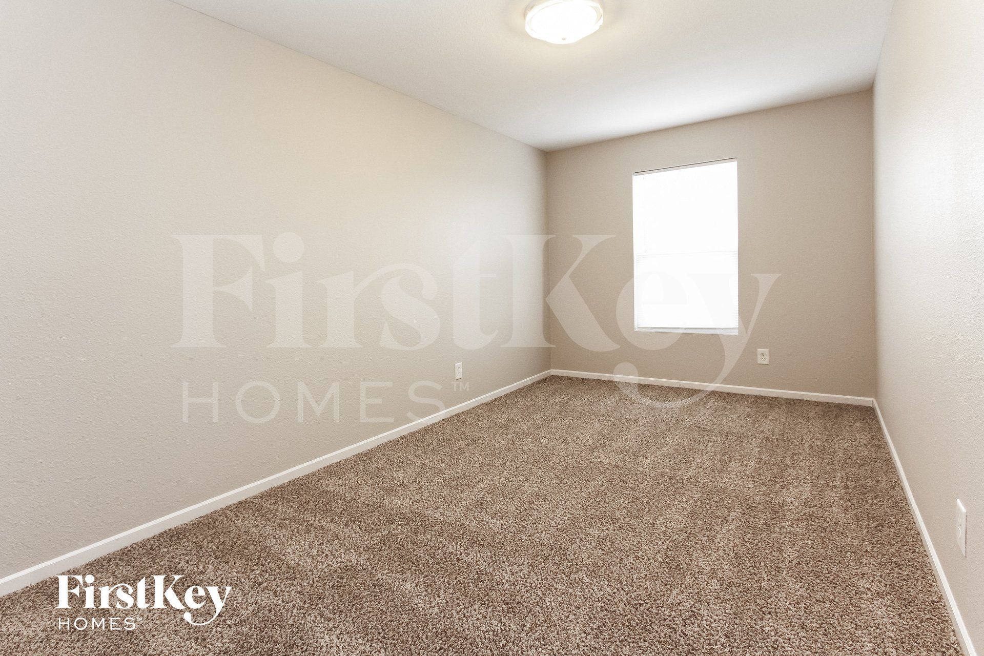 Building Photo - 8715 Hosta Way