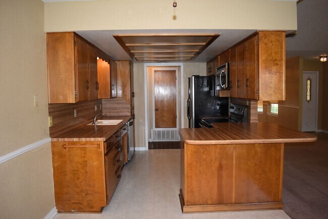 Building Photo - 3 Bedroom in Copperas Cove Established Neighborhood!