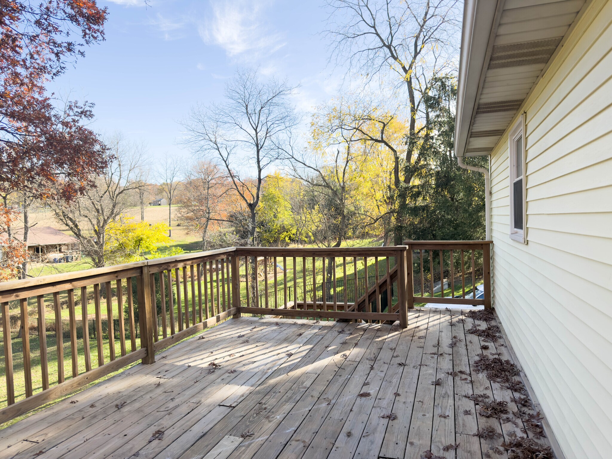 Building Photo - 2231 Donough Dr