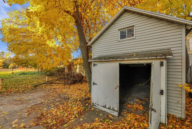 Building Photo - 917 S Pennsylvania Ave