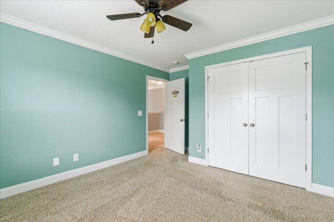 Building Photo - Welcome to Your Ideal Home: Where Luxury a...