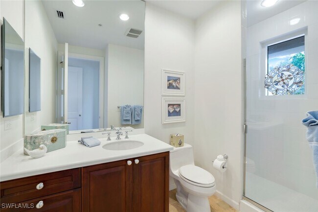 Building Photo - 1050 Borghese Ln