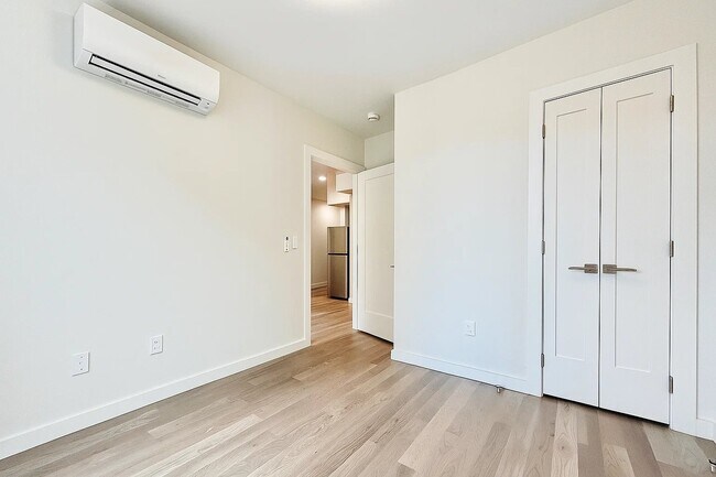Building Photo - 524 W 134th St