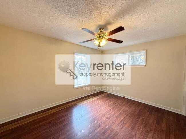 Building Photo - 5 Gaylord Dr