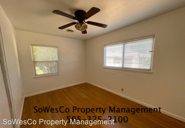 Building Photo - 3 br, 2 bath House - 301 W Tycksen