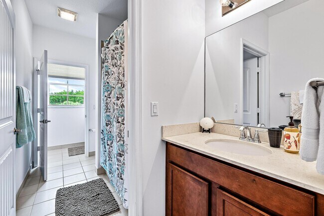 Building Photo - 7075 Limestone Cay Rd