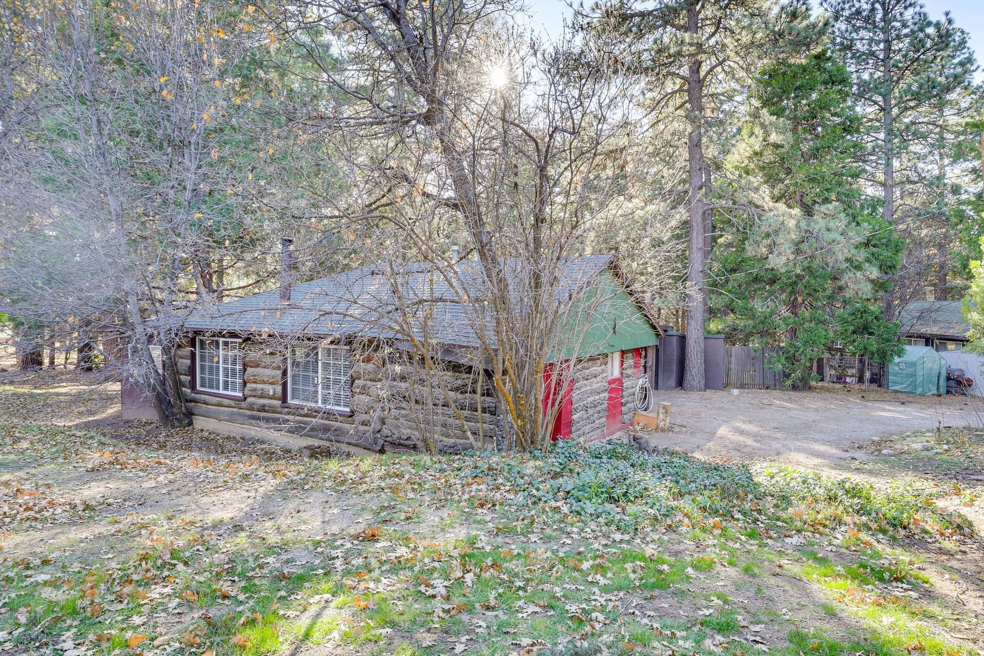 Building Photo - 10545 Sunrise Hwy