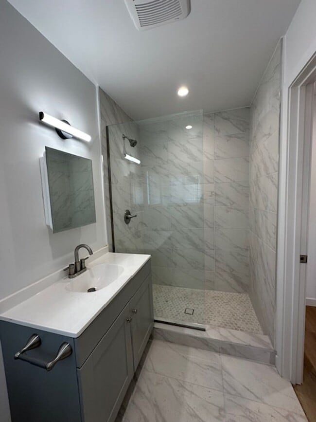 Building Photo - Completely remodeled and located on a quie...