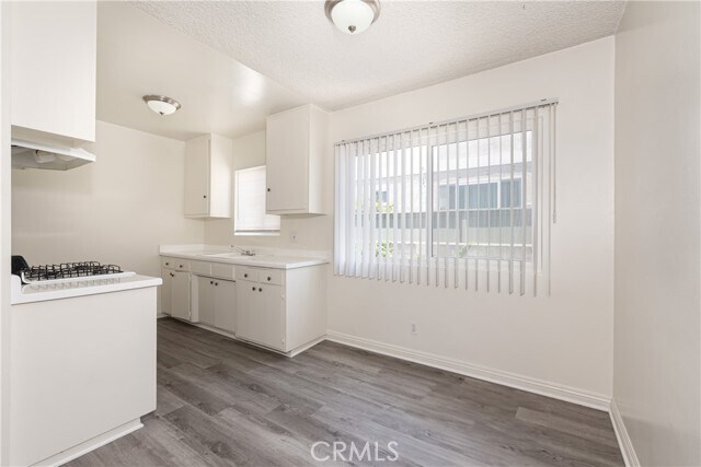 Building Photo - 2209 Carnegie Ln